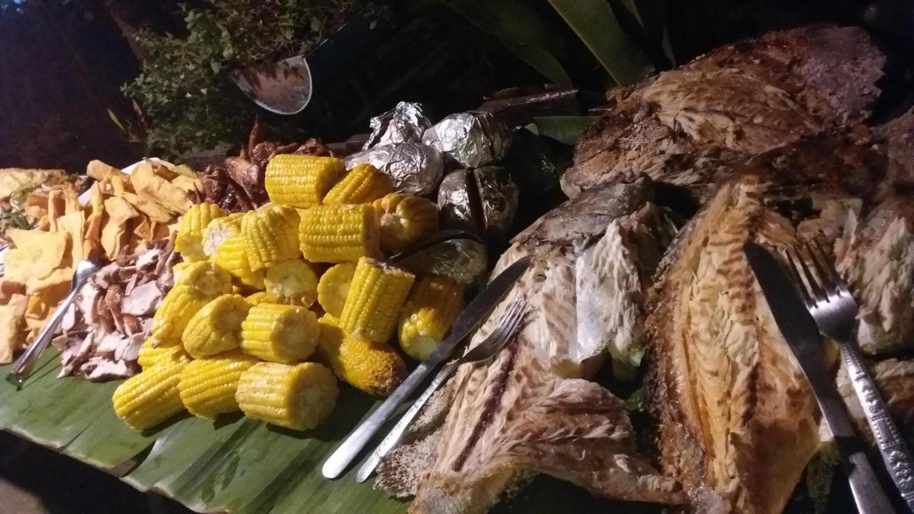 ホテル Wooden Hut Koh Kood Ko Kut エクステリア 写真