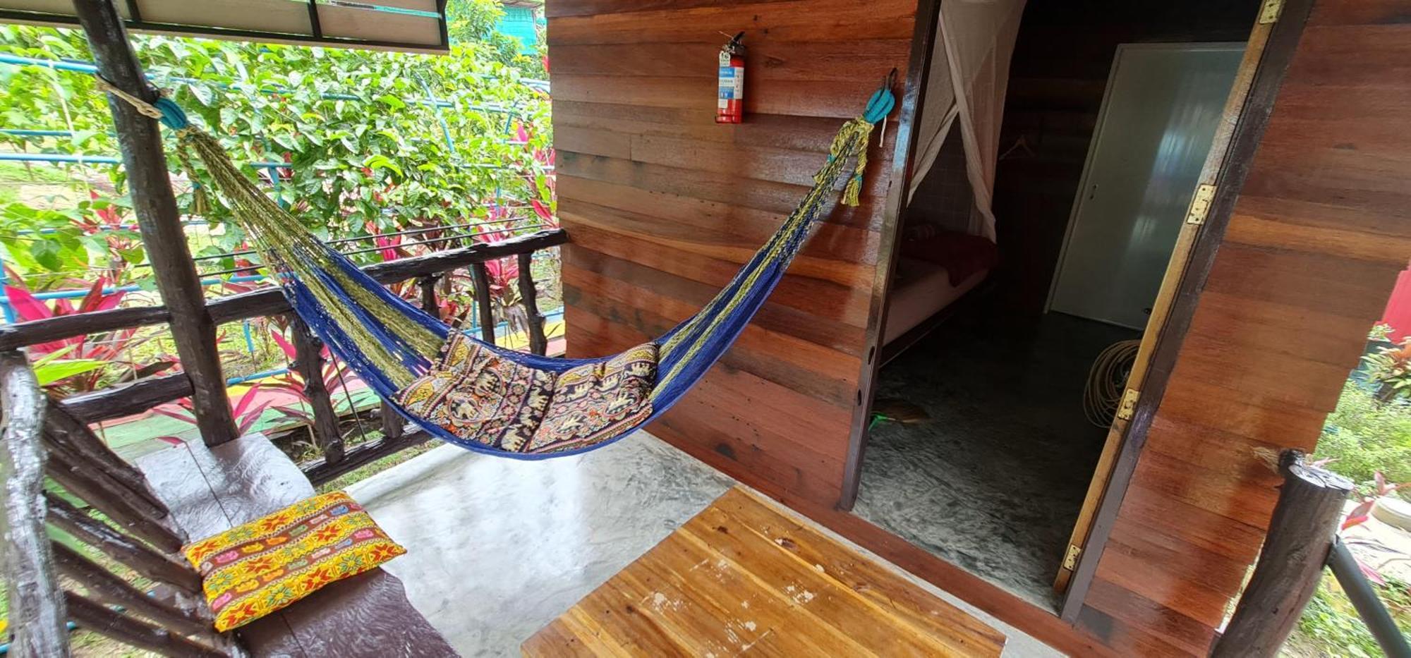 ホテル Wooden Hut Koh Kood Ko Kut エクステリア 写真